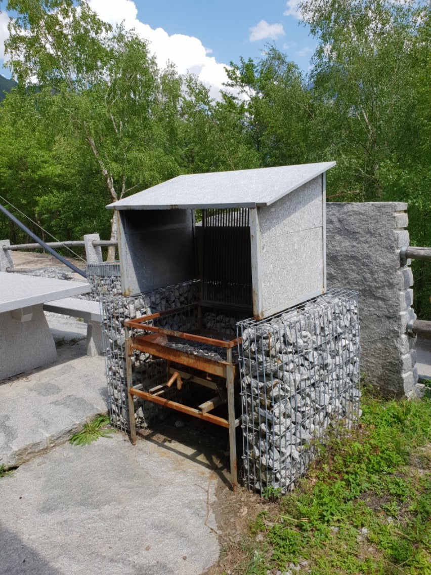 Granite grill on gabions filled with gravel