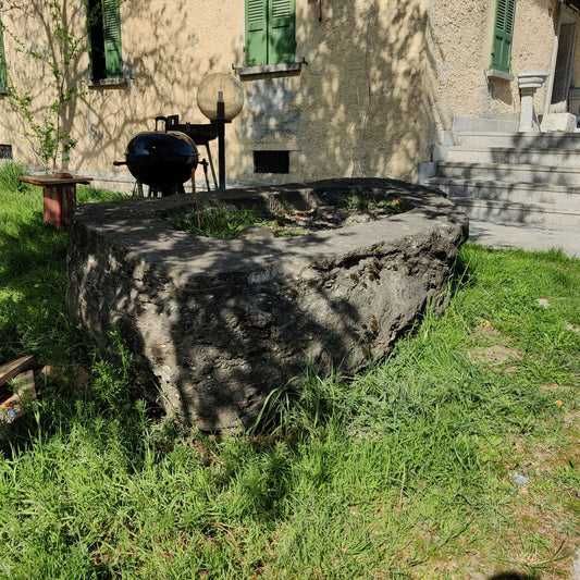 Vasca per fioriera o fontana