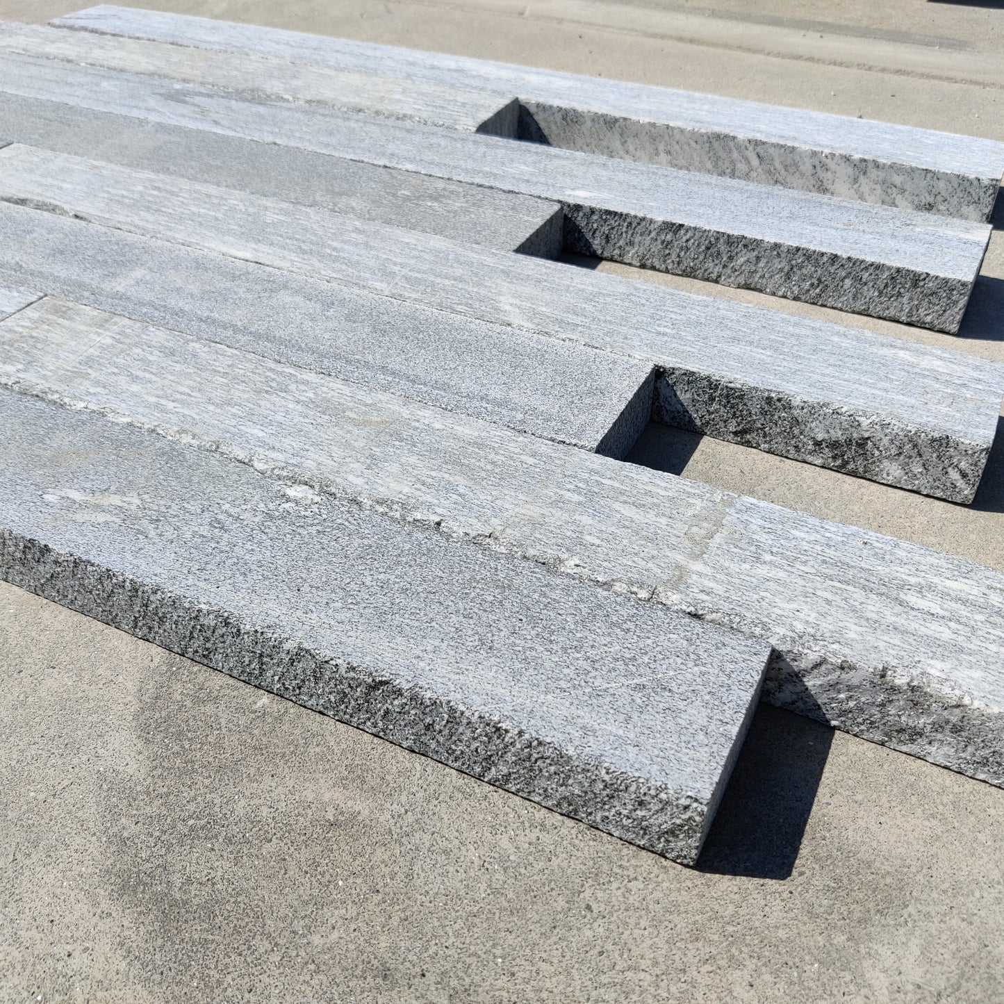 Listelli per Pavimento / Rivestimento in granito Maggia Wild - SP 3-3.5 - 15 mq