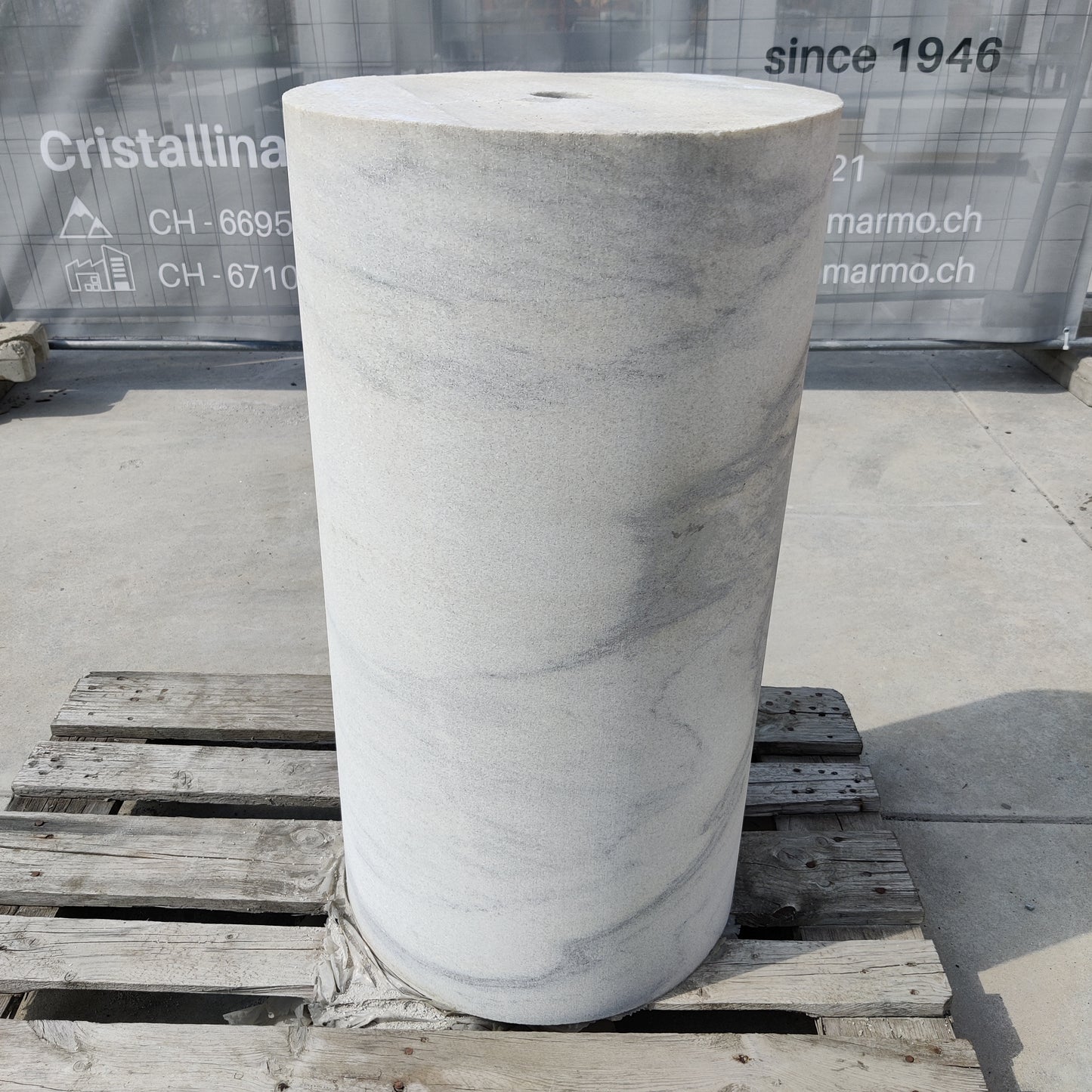 Tronc de colonne en marbre Cristallina Arabescato
