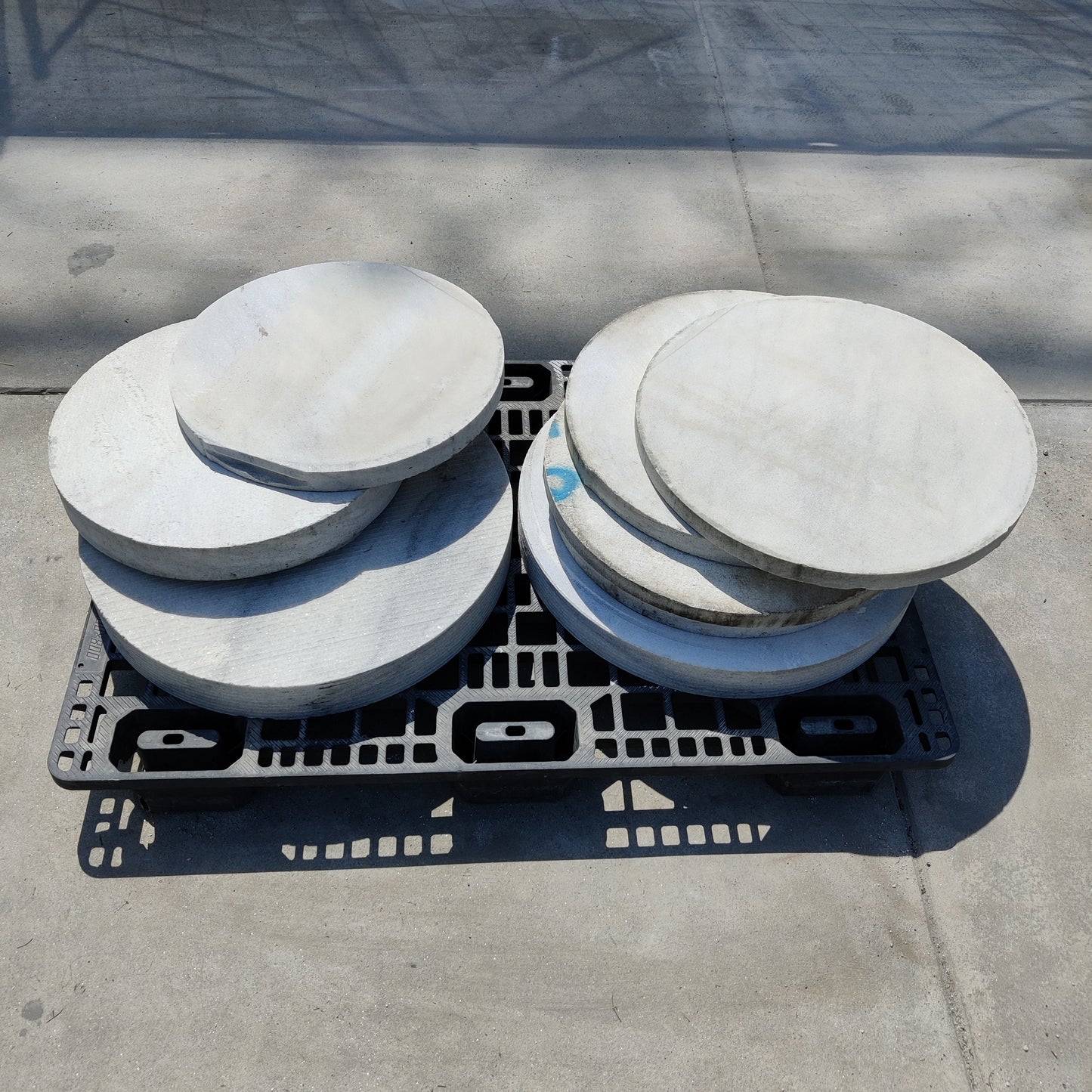 Piatto rotondo di marmo Cristallina White Venato – SP 4-10