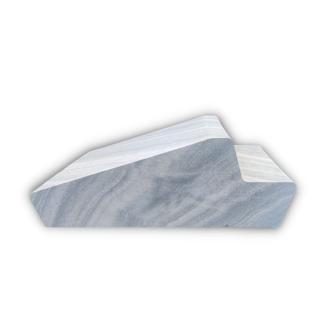 Shaped bench in Cristallina Green Ondulato marble