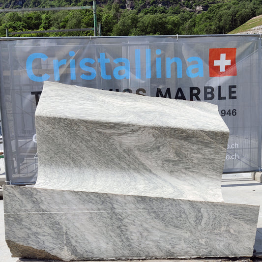 Elemento sagomato in marmo Cristallina Green Ondulato