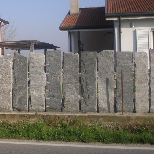 Palizzate da crosta in granito Maggia - h 100-150 cm