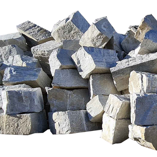 Blocchetti +/- cubici in granito di Iragna